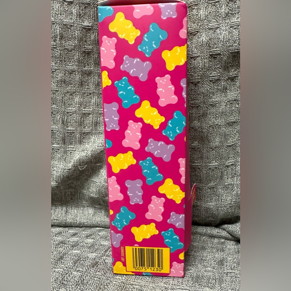 Trader Joe’s gummy bear lip duo. New in box - Picture 4 of 4
